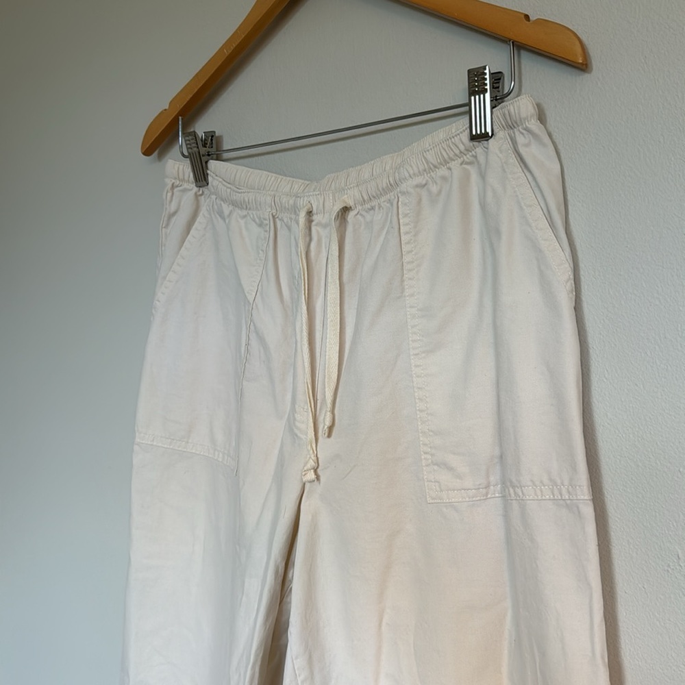 L.L. Bean Classic Fit Cream Pants Regular M Elastic Waistband 100% Cotton - Picture 2 of 6